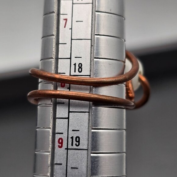 VTG Handcrafted Copper & Glass Bead Wire Rings Sizes 6 7 8 Multicolored - Picture 8 of 8